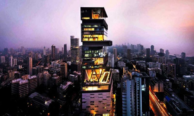The Biggest House in the World (Antilla, Mumbai) The Biggest House in the World (Antilla, Mumbai)