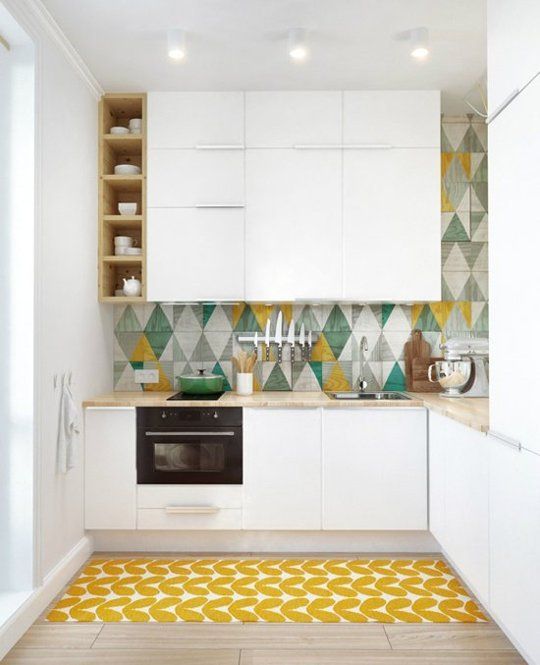 Staggering white kitchen #kitchendesign #homedecor #home #kitchen Staggering kitchen design 8*10 #kitchendesign #homedecor #home #kitchen