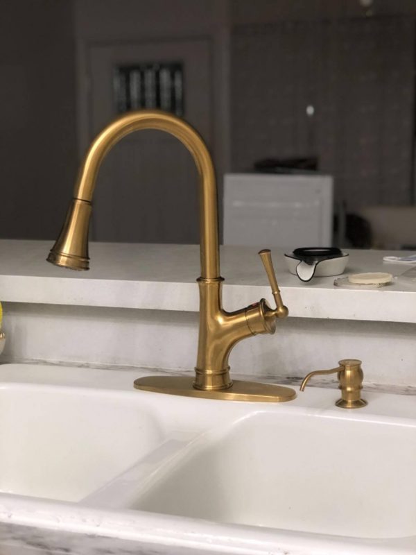 4. APPASO Gold Kitchen Faucet with Pull Down Sprayer, Antique Gold Single Handle 1 Hole