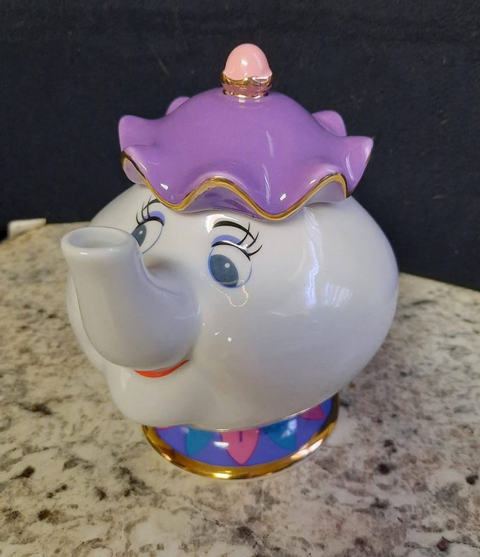 2. LEEYONK Mrs Potts Teapot Disney Beauty and Beast Teapot and Mug