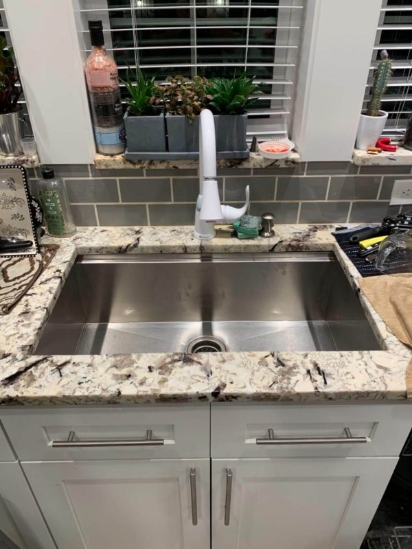 Ruvati 28-inch Workstation Undermount 16 Gauge Stainless Steel Kitchen Sink with Single Bowl Accessory - RVH8309