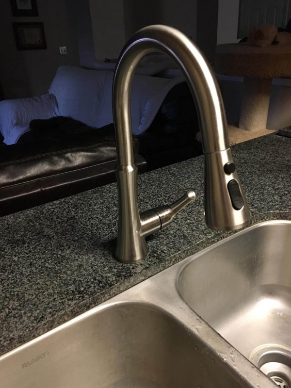 ✅ 7 Single Handle Kitchen Faucet with Pull Out Sprayer