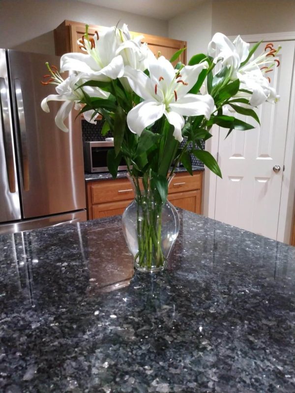 7. Decorative Glass Flower Vases for Flower Arrangements