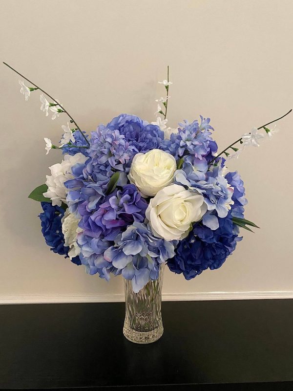 2. Lead-Free Clear Glass Tall Crystal Vase for Flowers