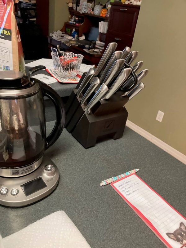 4. imarku 16 Piece Stainless Steel Chef Knife Set