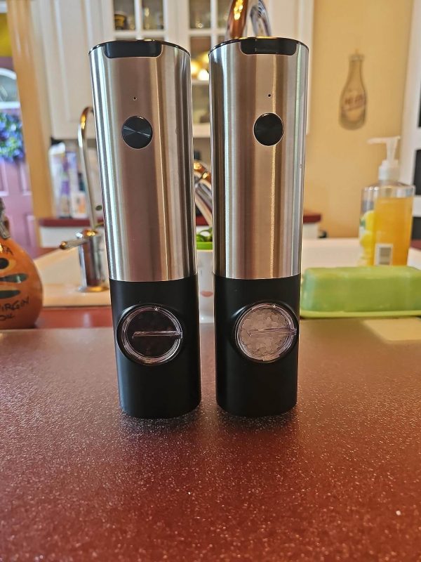 2. USB Electric Salt and Pepper Grinder Set