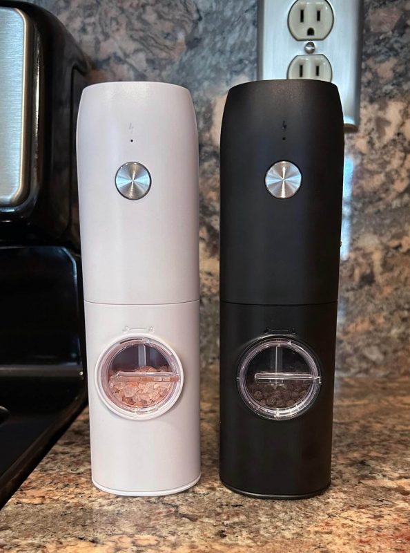 5.Electric Salt and Pepper Grinder Set (2 Pack)