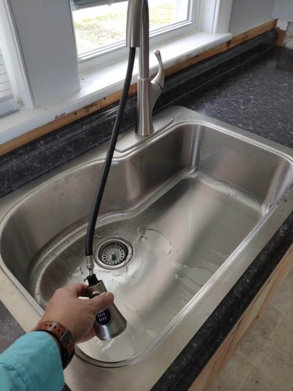 6. Pfister Miri 2.0 Kitchen Faucet with Pull Down Sprayer, Single Handle