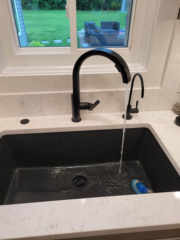 4. Delta Faucet Keele Matte Black Kitchen Faucet Black