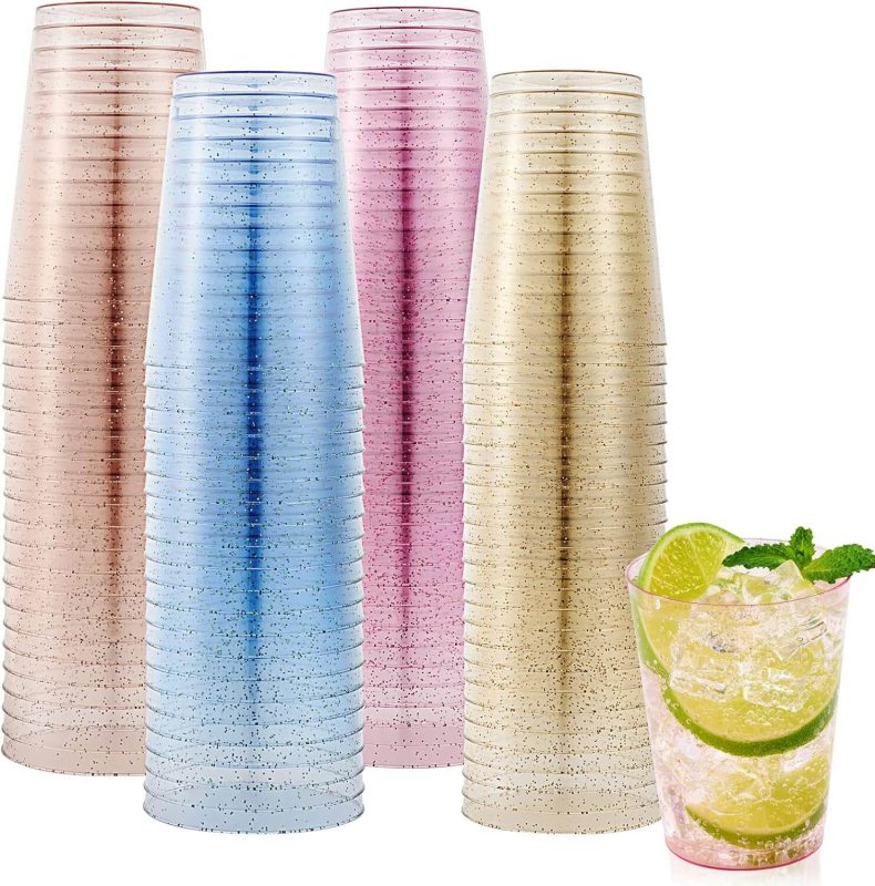 5. JOLLY CHEF 100 Packs of 10 ounce Plastic CupsChristmas