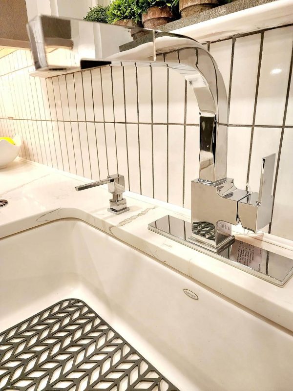2. Arkitek Pfister Kitchen Faucet with Pull Out Sprayer