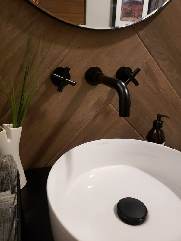 7 Wall Mounted Bathroom Faucets Single Faucets Single Handle